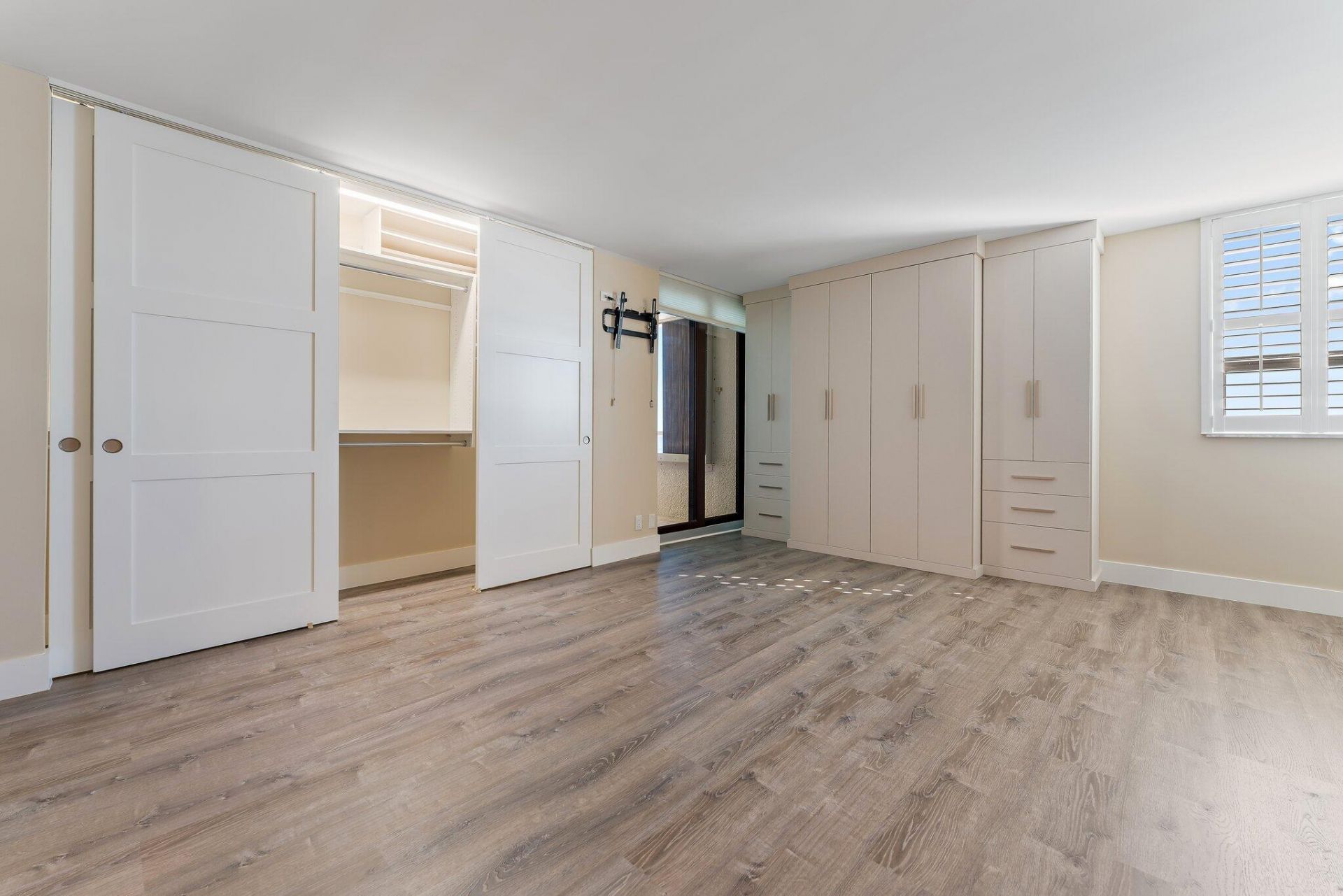 5280 N Ocean Drive, Unit 3b, Singer Island, FL 33404 Photo