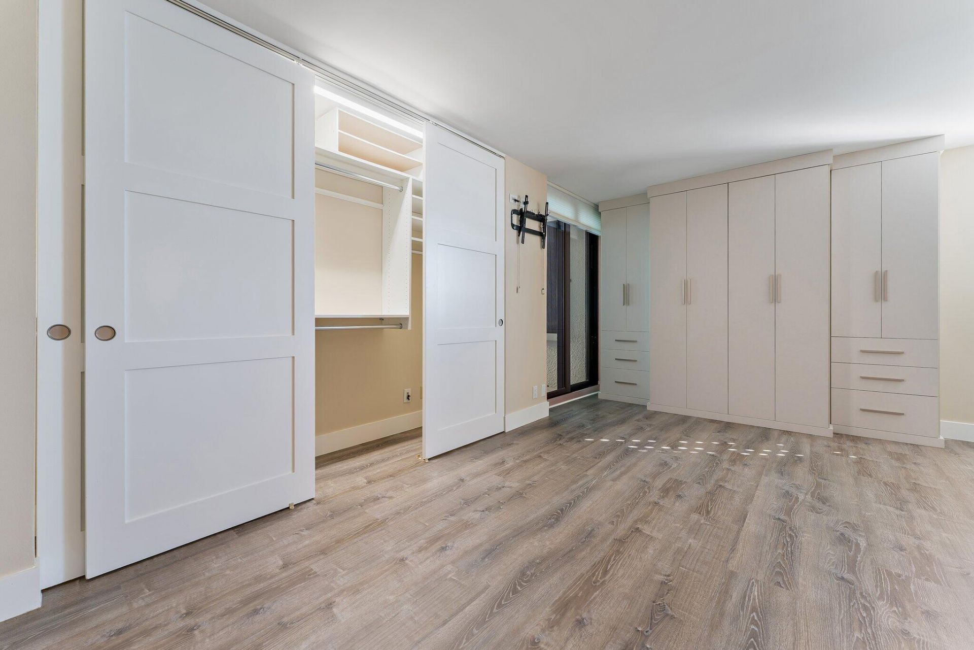 5280 N Ocean Drive, Unit 3b, Singer Island, FL 33404 Photo