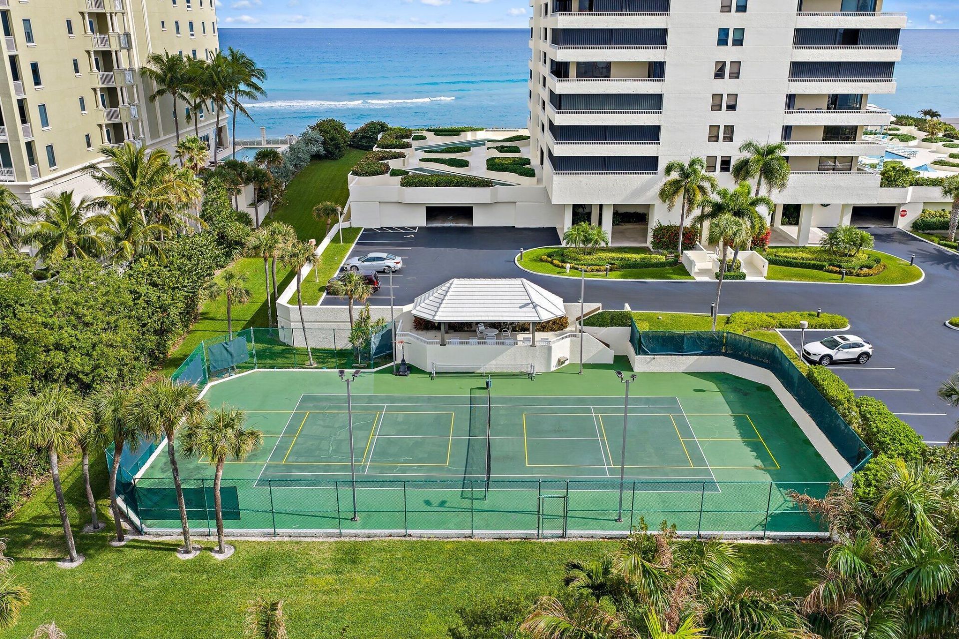 5280 N Ocean Drive, Unit 3b, Singer Island, FL 33404 Photo