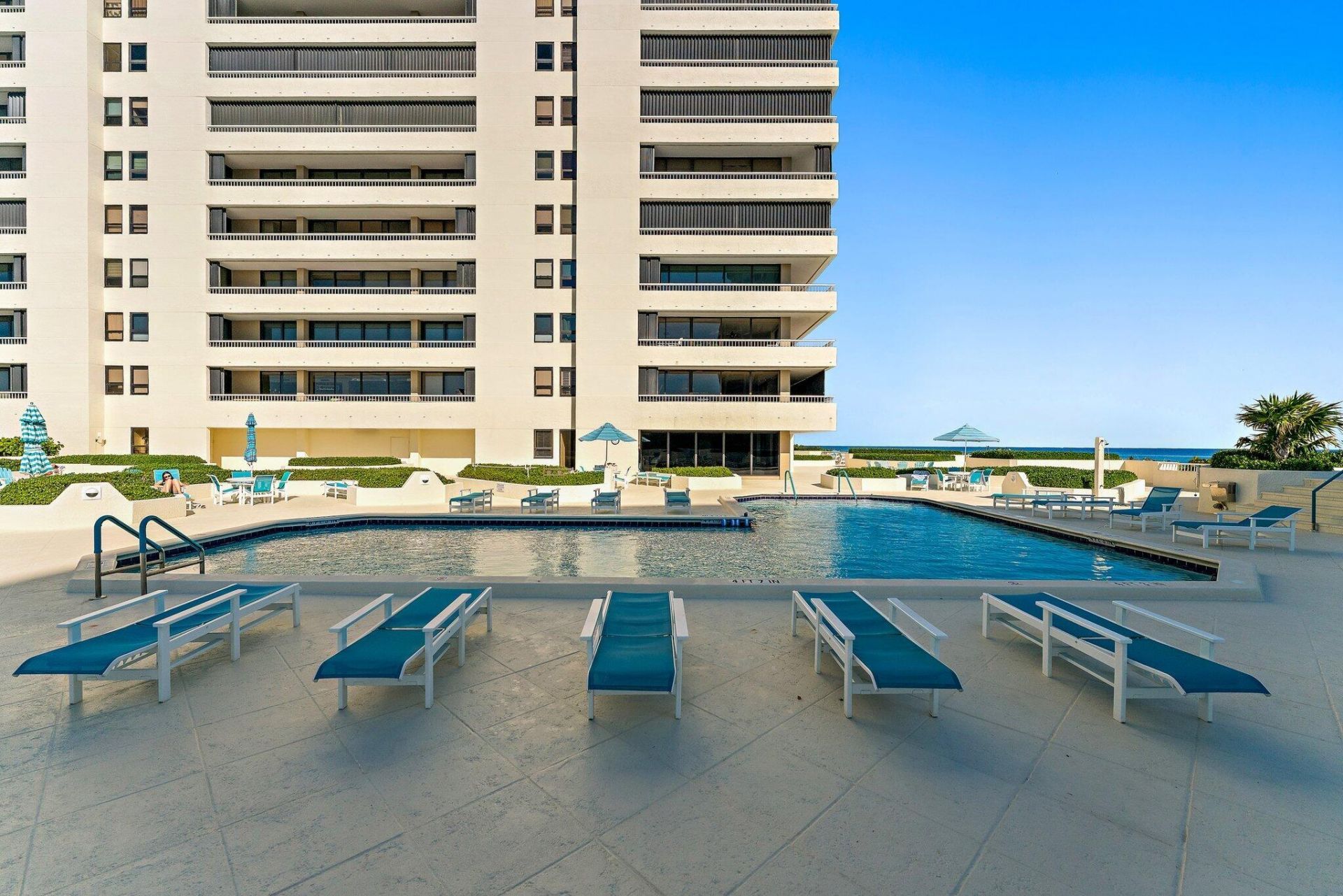 5280 N Ocean Drive, Unit 3b, Singer Island, FL 33404 Photo