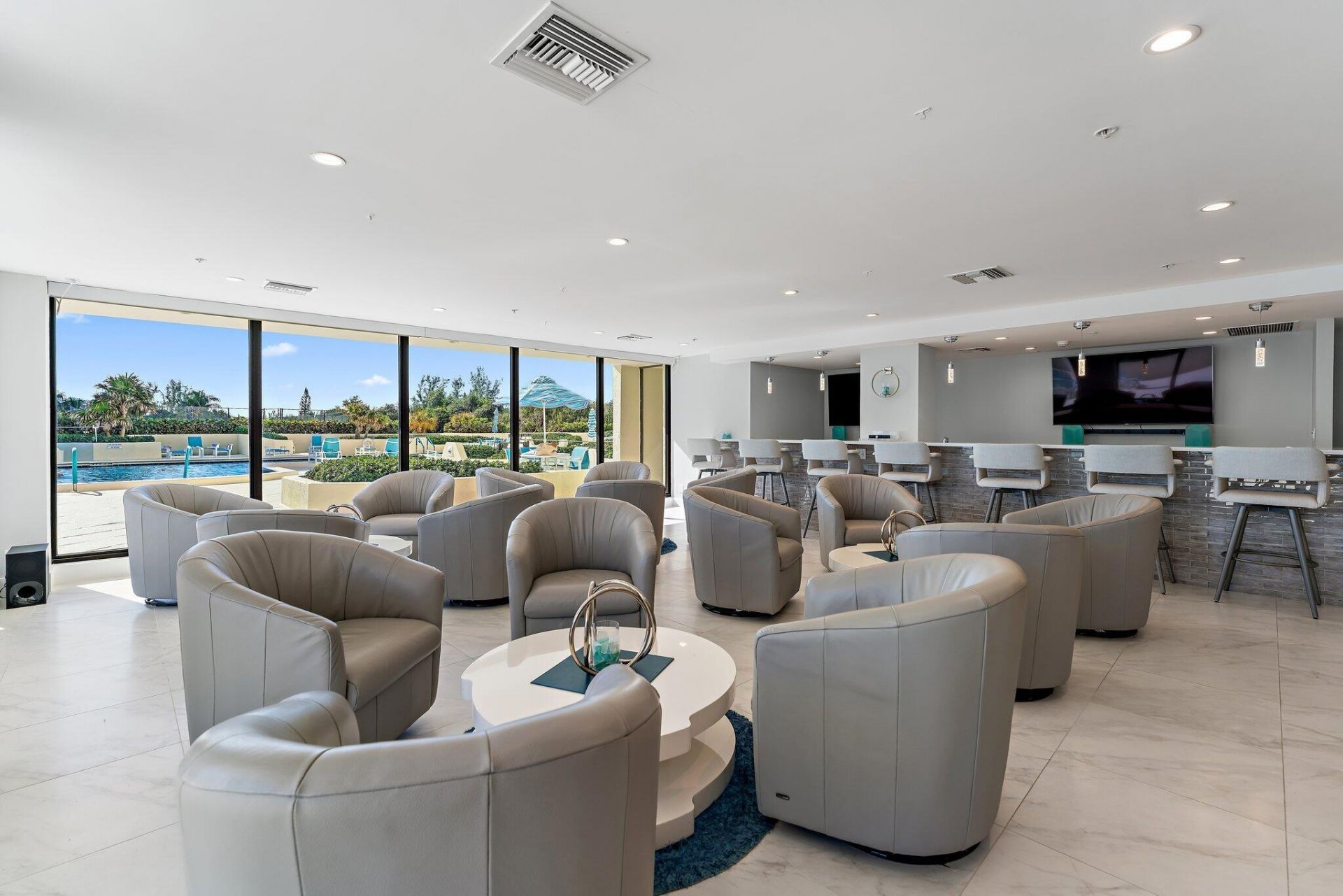 5280 N Ocean Drive, Unit 3b, Singer Island, FL 33404 Photo