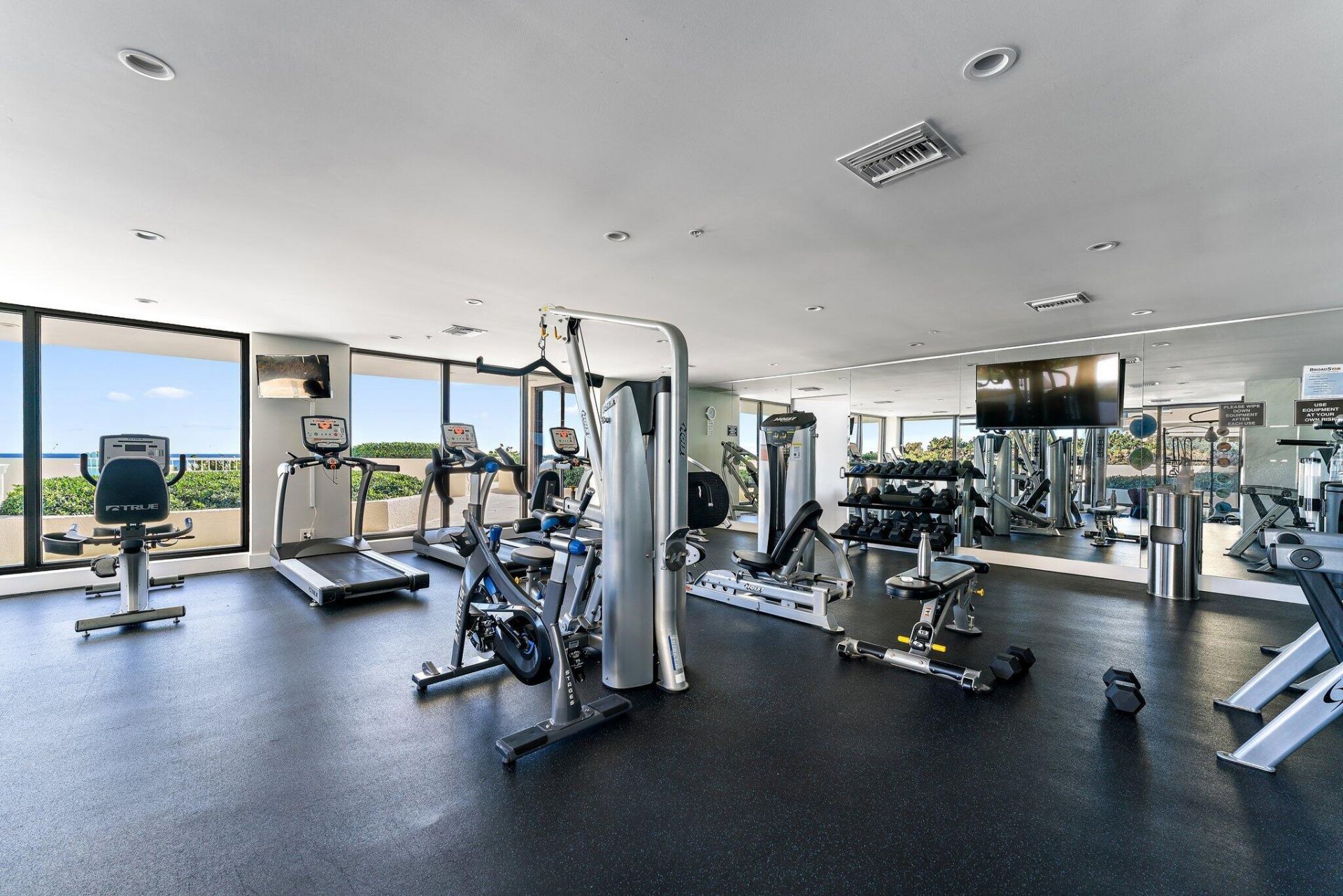 5280 N Ocean Drive, Unit 3b, Singer Island, FL 33404 Photo