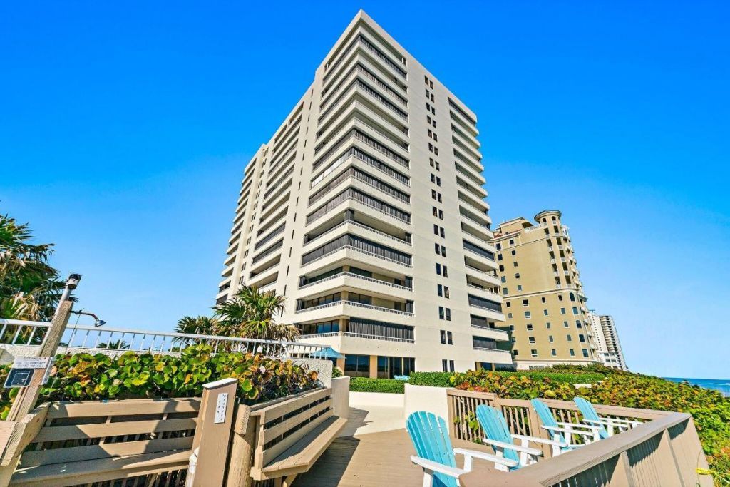 5280 N Ocean Drive, Unit 3b, Singer Island, FL 33404 Photo