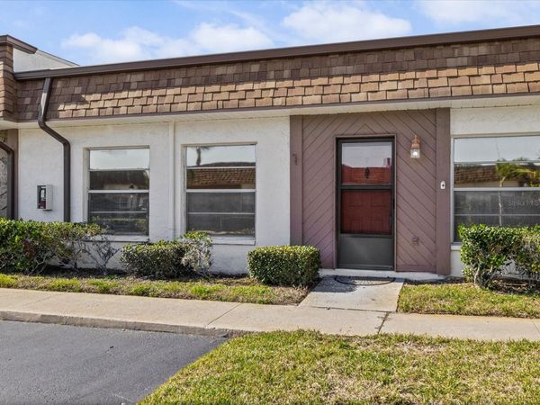 6037 CHESHAM DRIVE, Unit 7, NEW PORT RICHEY, FL 34653