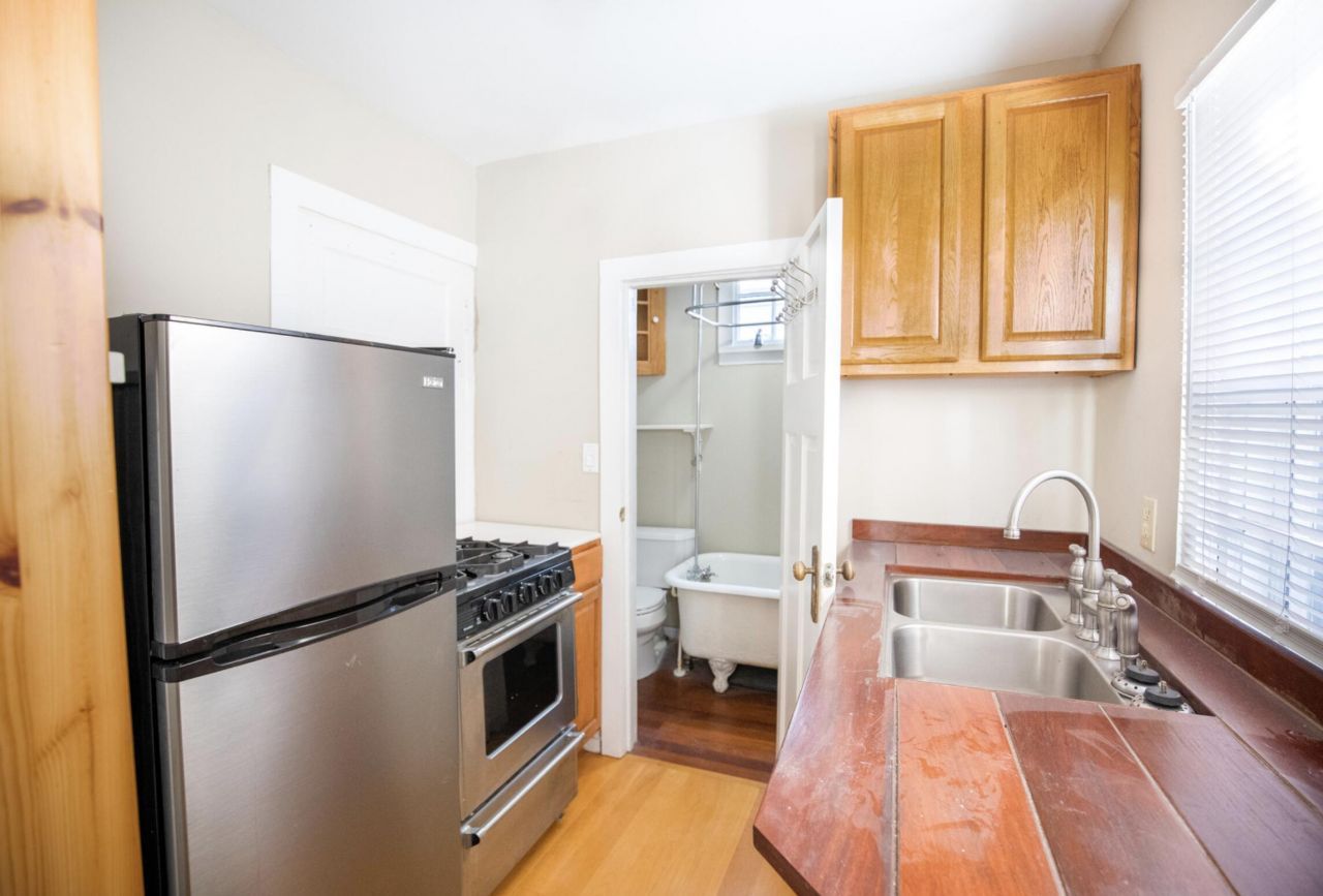 15 Rose Lane Photo 11