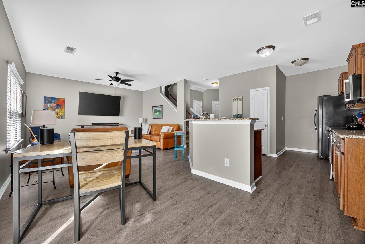 125 Chesterton Drive  Photo 14