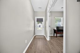 125 Chesterton Drive  photo 4