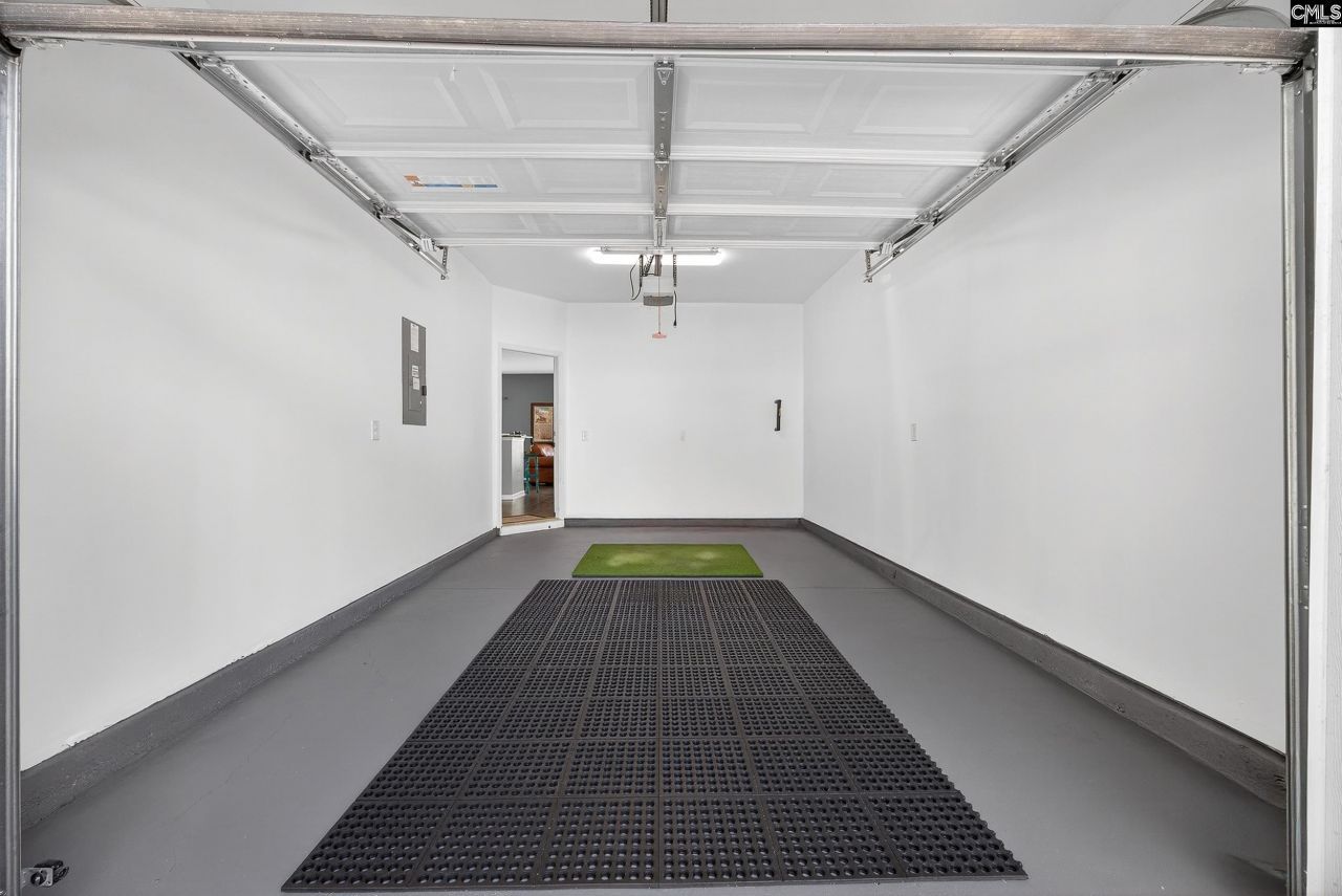 125 Chesterton Drive  Photo 31