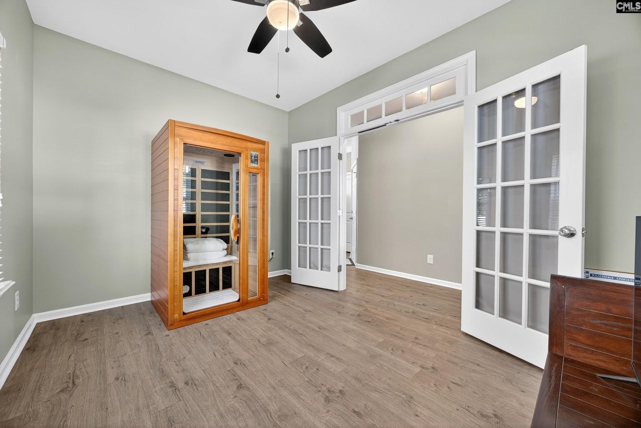 125 Chesterton Drive  Photo 5