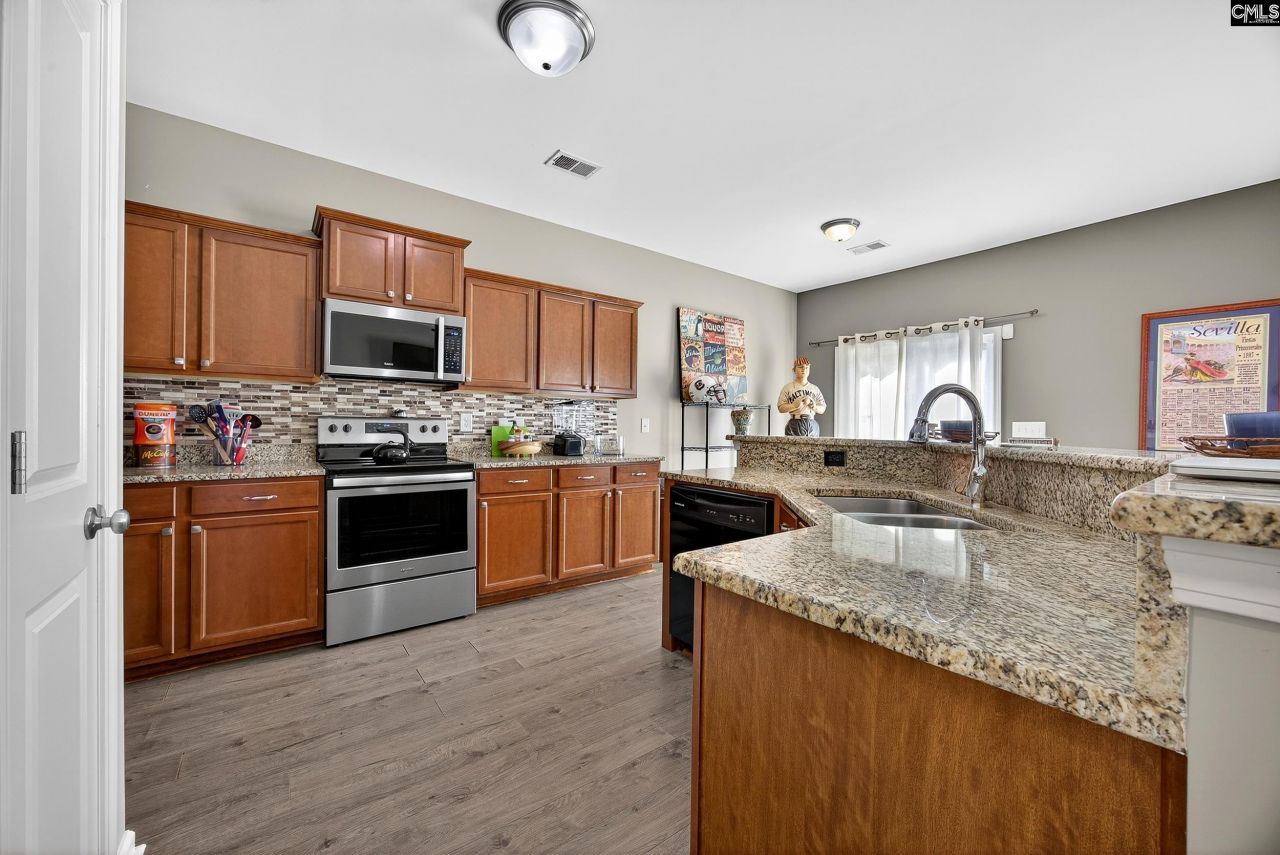 125 Chesterton Drive  Photo 9