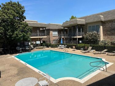 4347 Bellaire Drive S, Unit 132S, Fort Worth, TX 76109