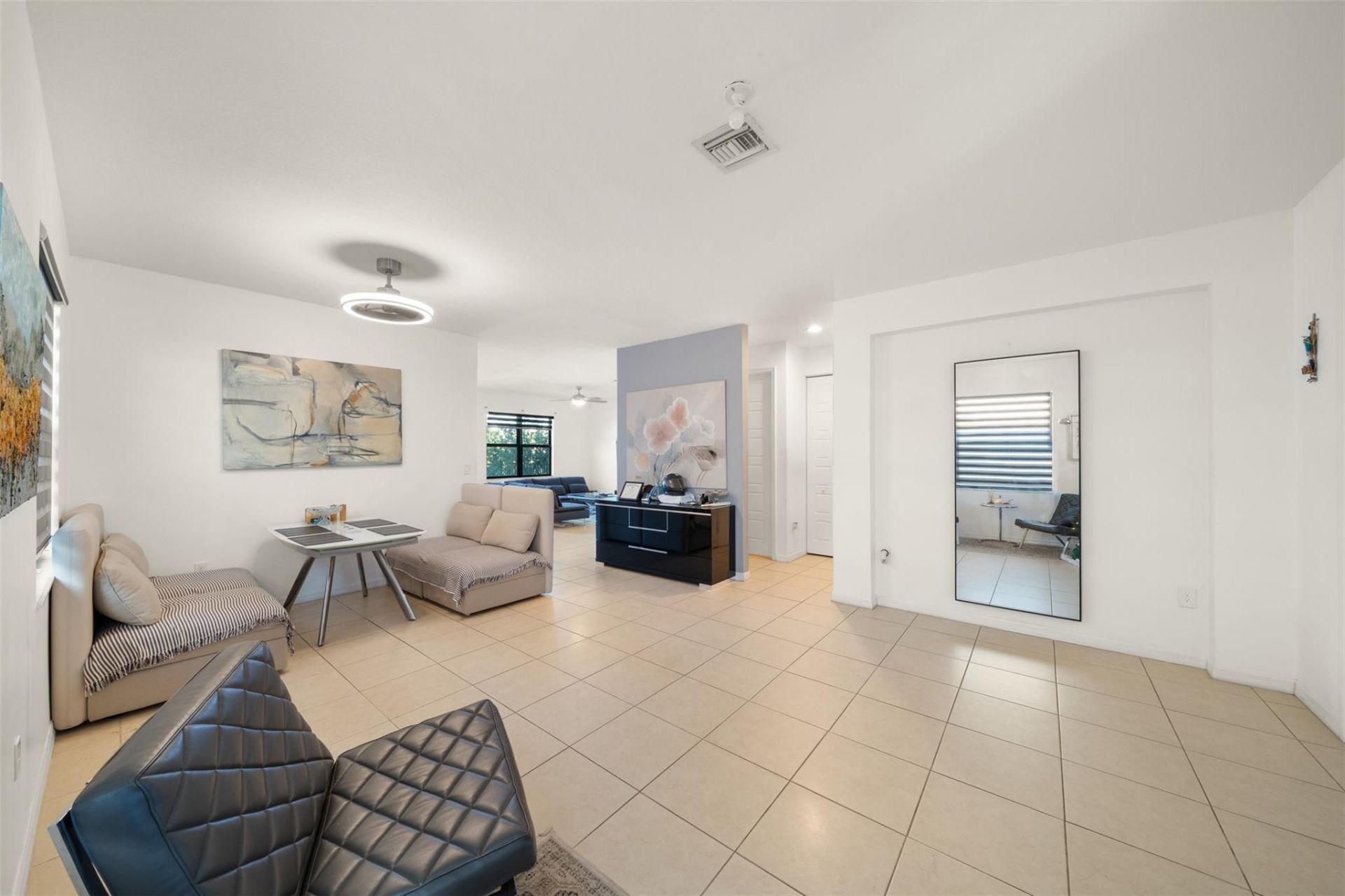 631 NE 191st Terrace, Miami, FL 33179 Photo