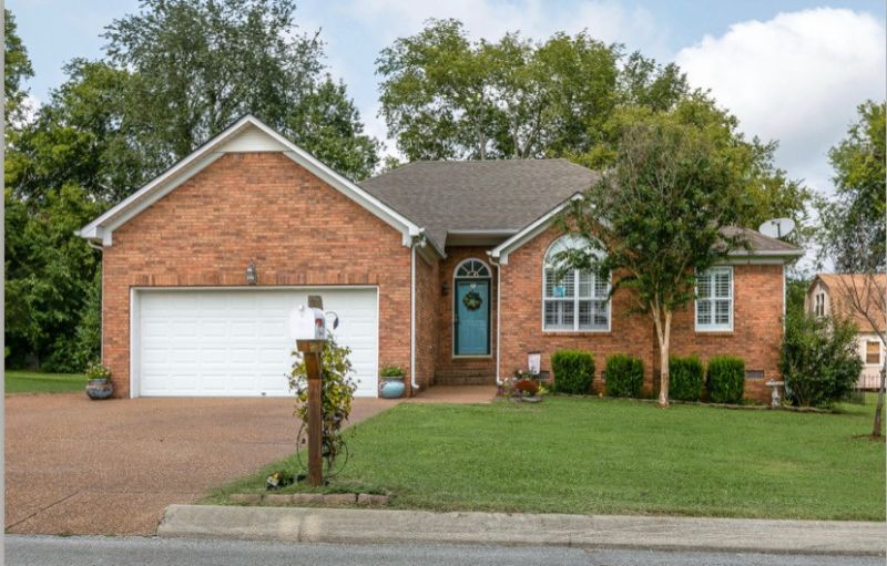 2960 Augusta Trace Dr, Spring Hill, TN 37174 Main Photo