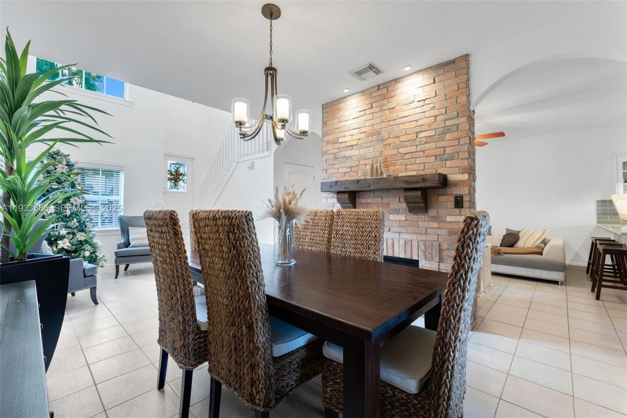 12925 SW 49th Ct, Miramar, FL 33027 Photo