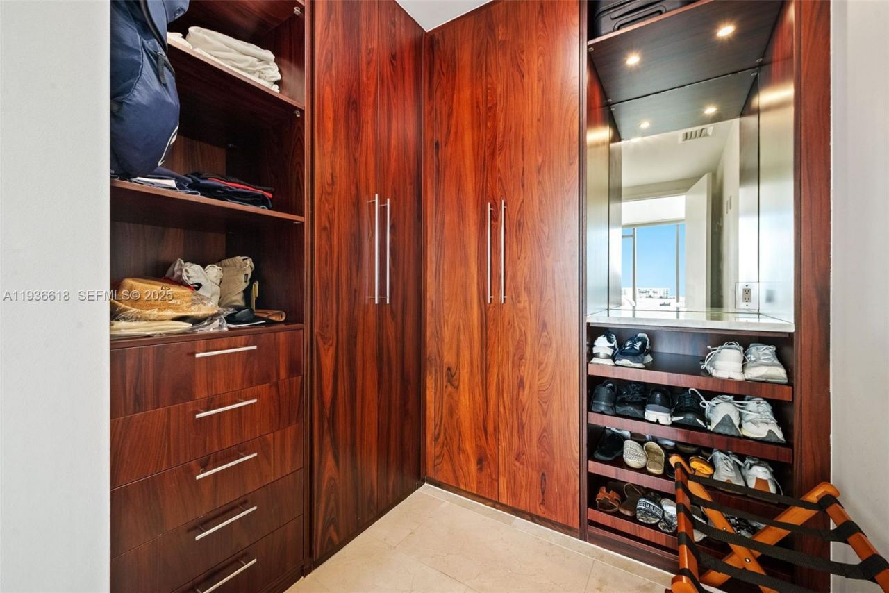 9705 Collins Ave, Unit 605N, Bal Harbour, FL 33154 Photo