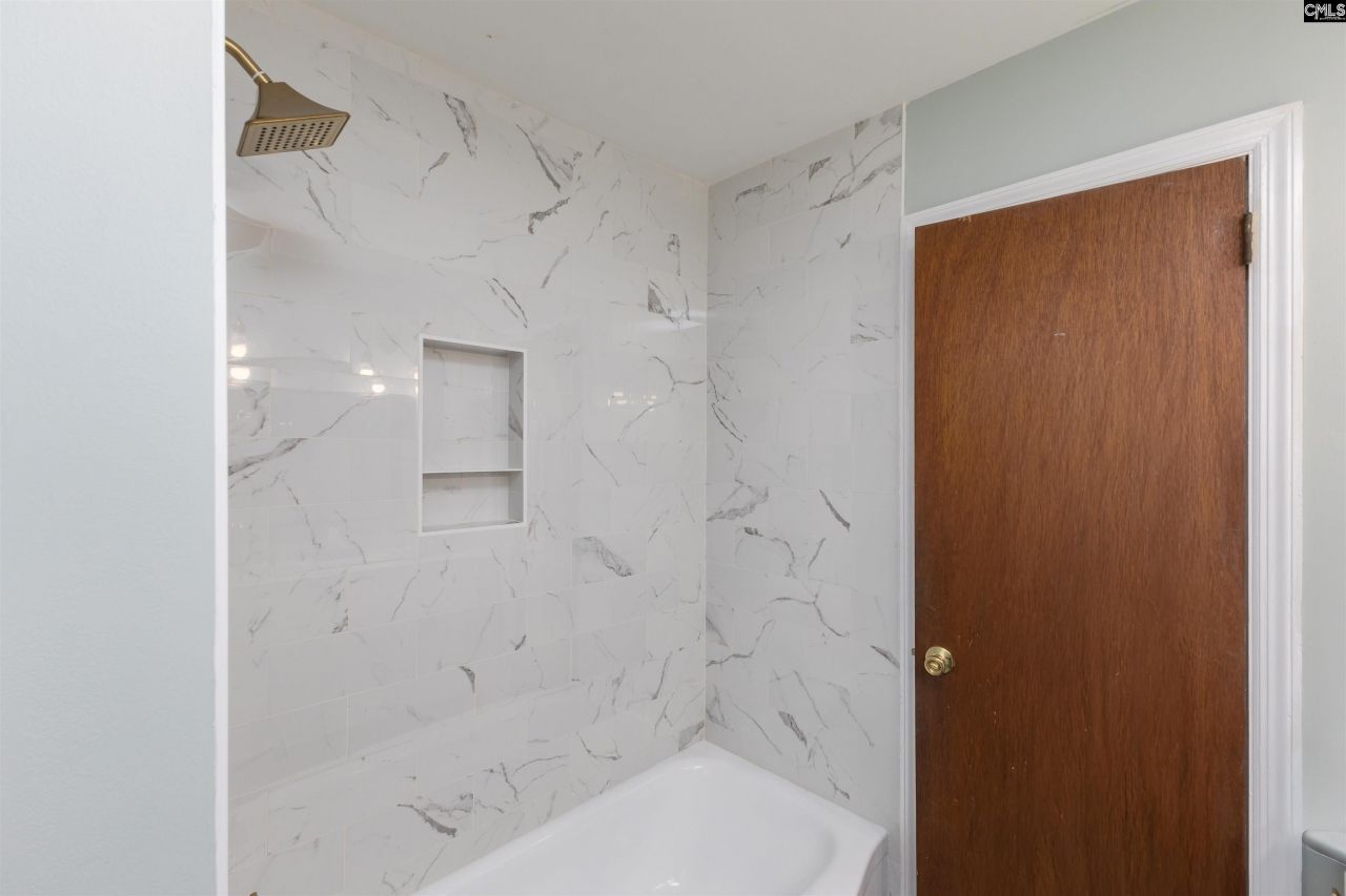 1855 Evelyn Street  Photo 24