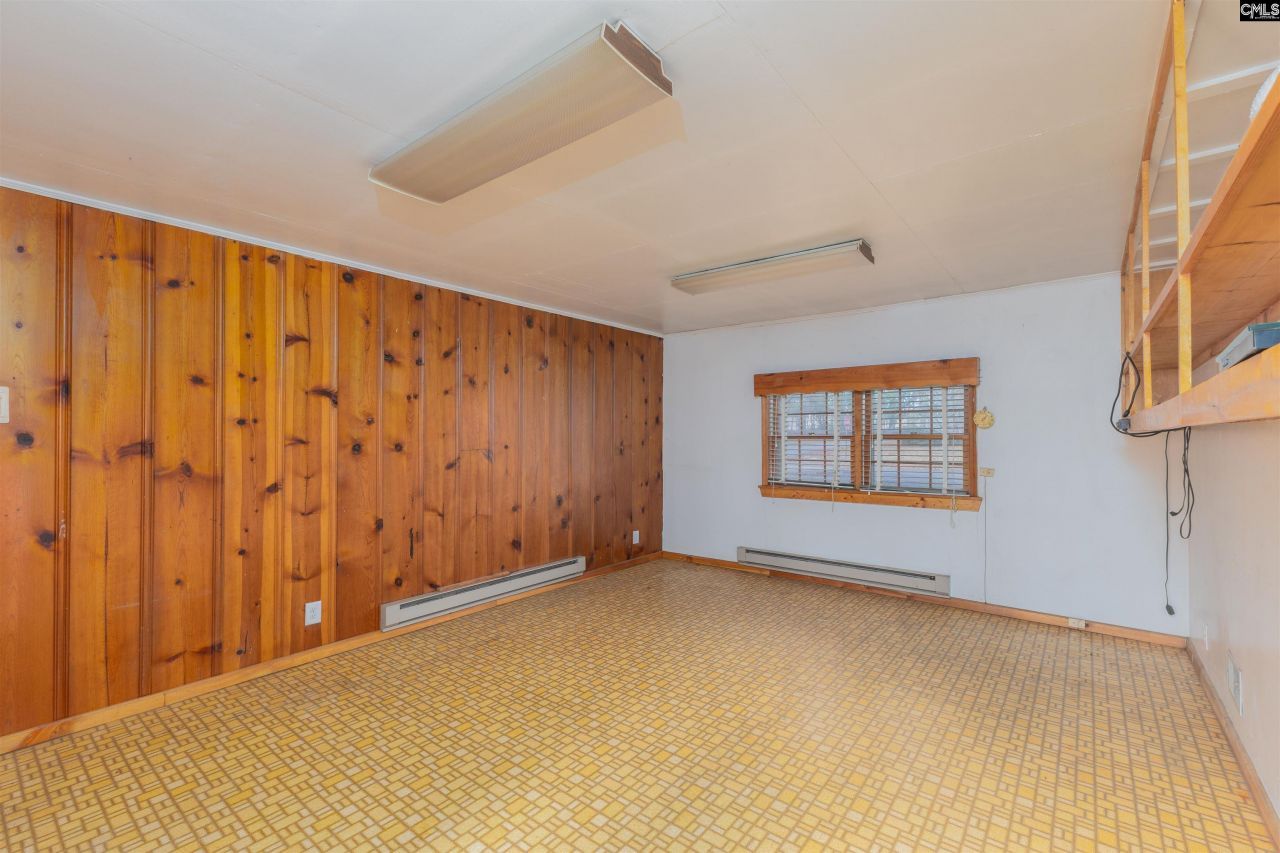 1855 Evelyn Street Photo 29