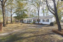 1855 Evelyn Street  photo 4