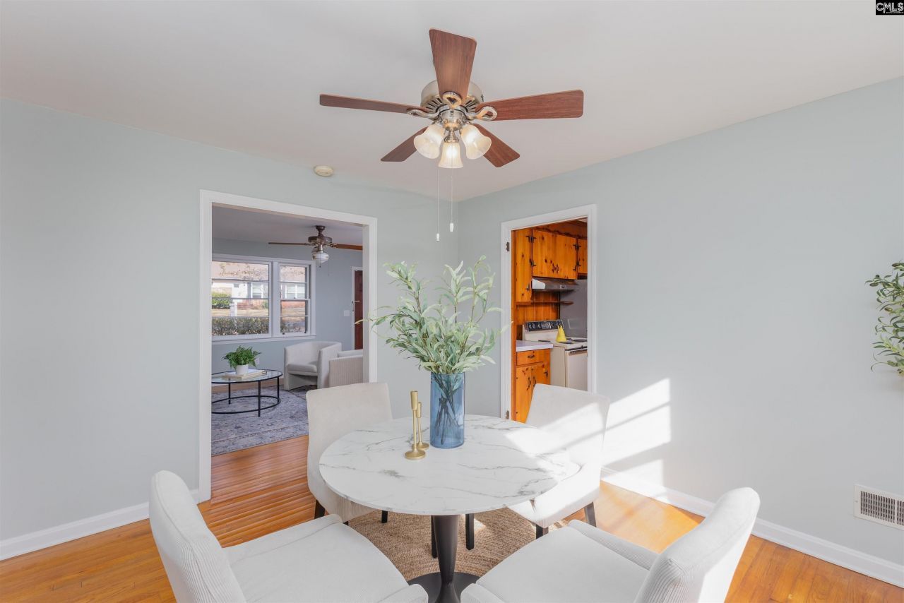 1855 Evelyn Street  Photo 8