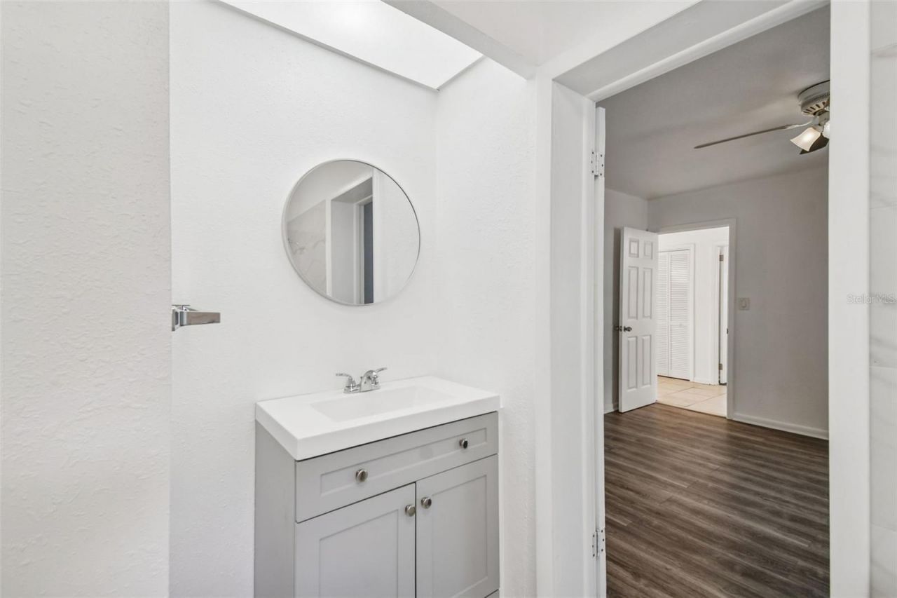 4601 River Hills Drive, Tampa, FL 33617 Photo