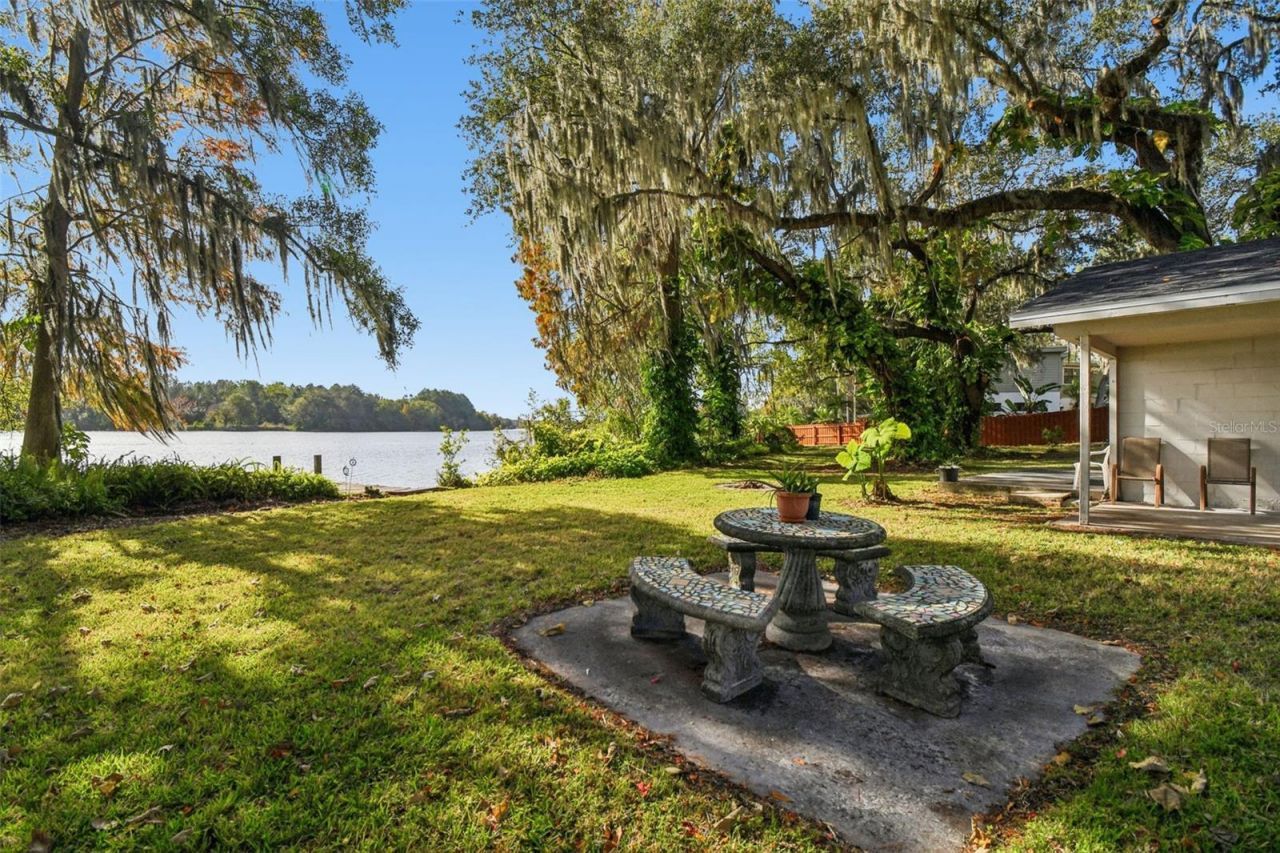 4601 River Hills Drive, Tampa, FL 33617 Photo