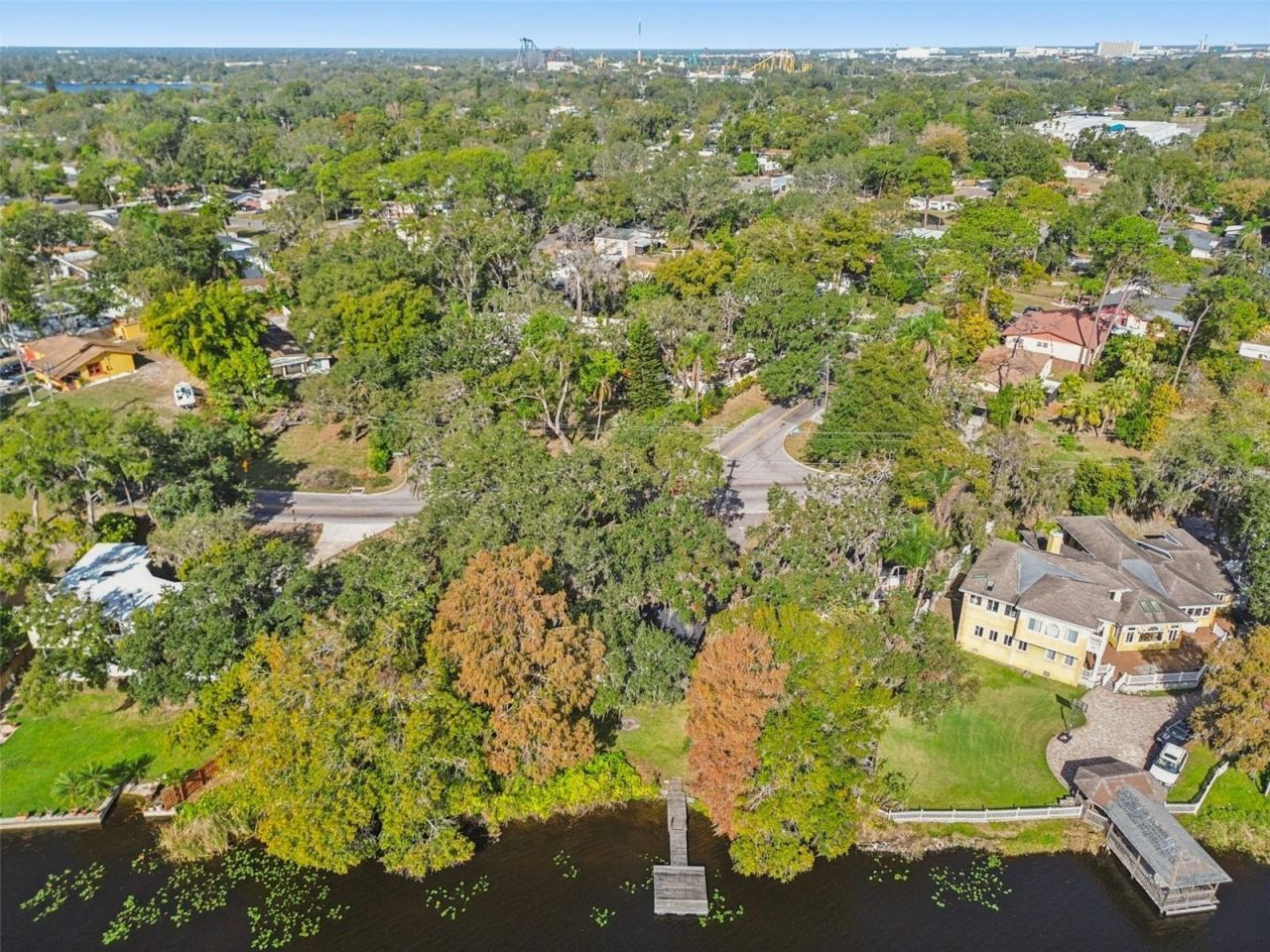 4601 River Hills Drive, Tampa, FL 33617 Photo