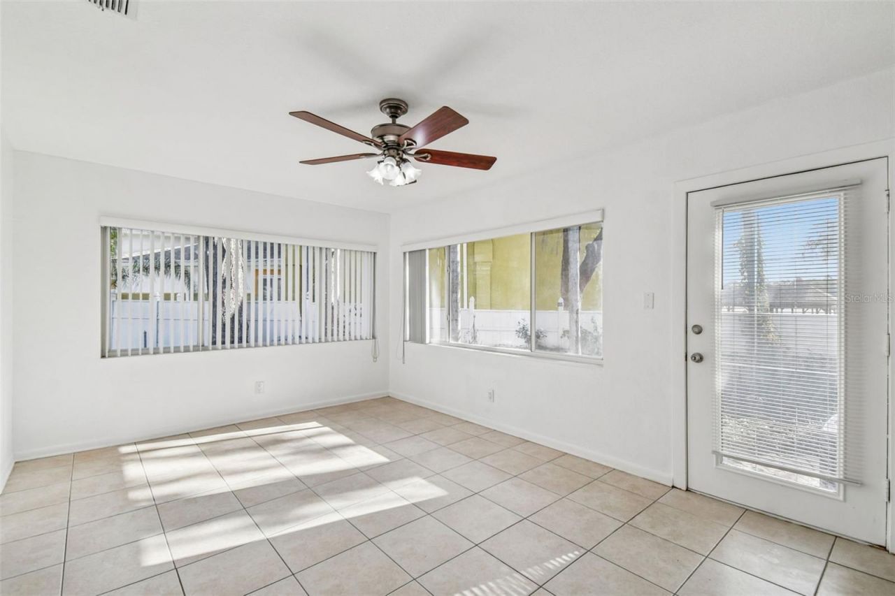 4601 River Hills Drive, Tampa, FL 33617 Photo