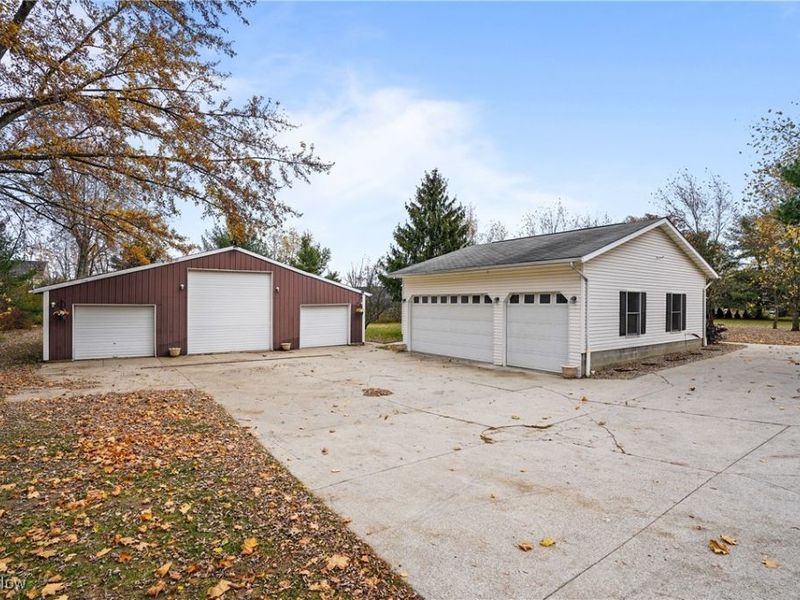 10038 Page Road, Streetsboro, OH 44241 Photo 2