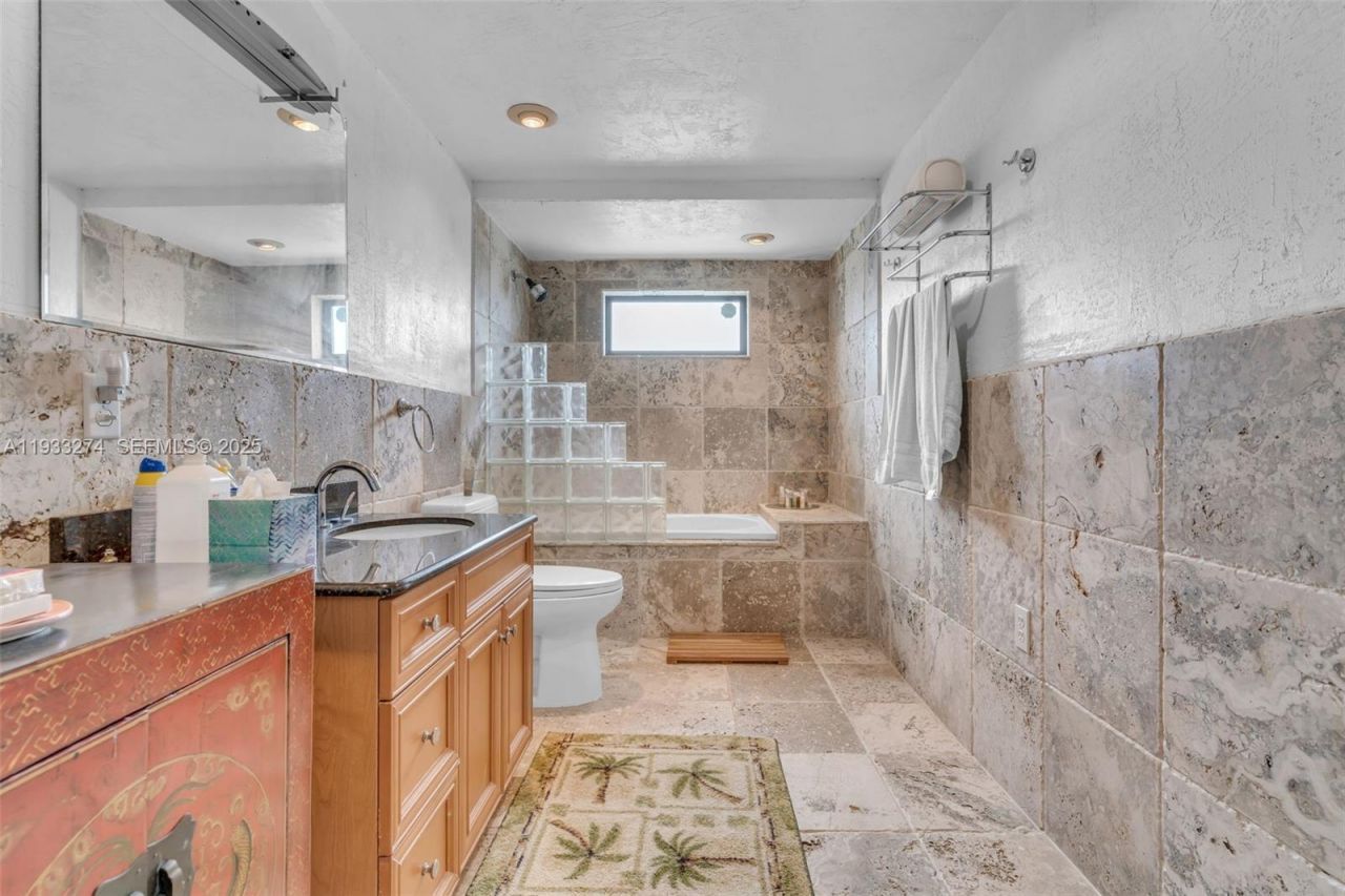 18900 SW 224th St, Miami, FL 33170 Photo