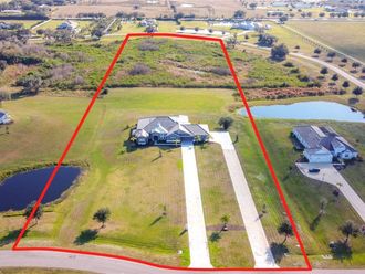 3586 RECURVE CIRCLE Sarasota, FL 34240