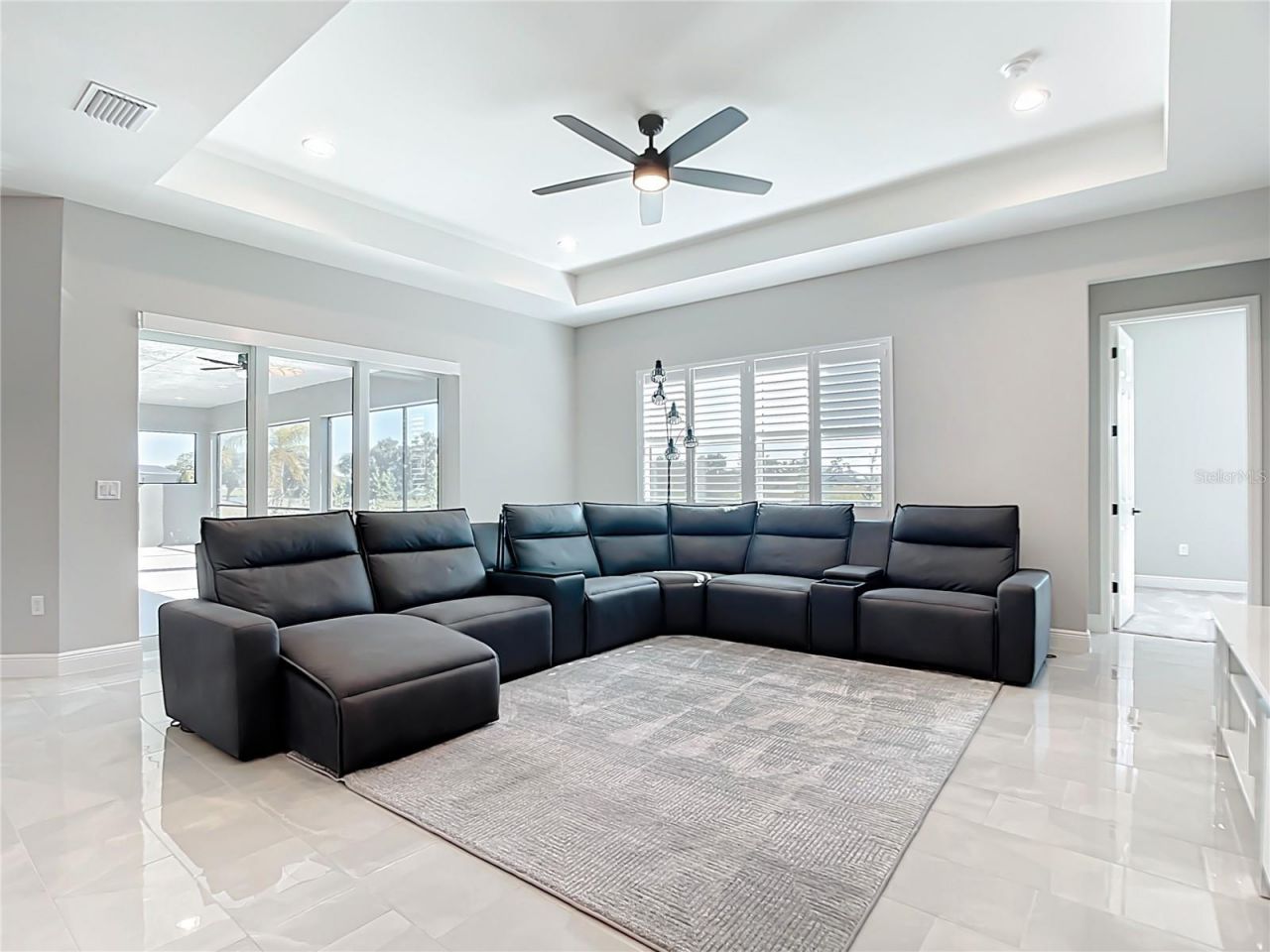 3586 Recurve Circle, Sarasota, FL 34240 Photo