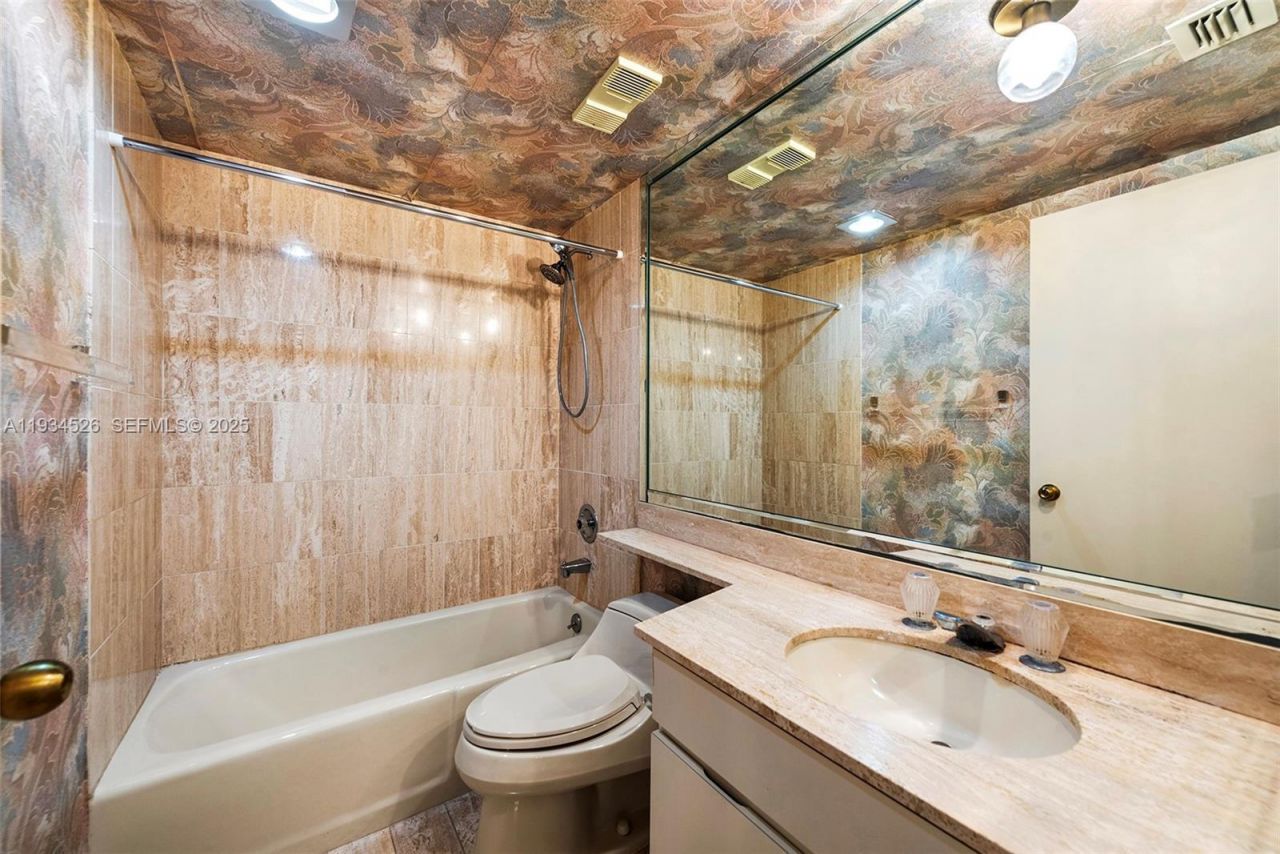 10175 Collins Ave, Unit 603, Bal Harbour, FL 33154 Photo