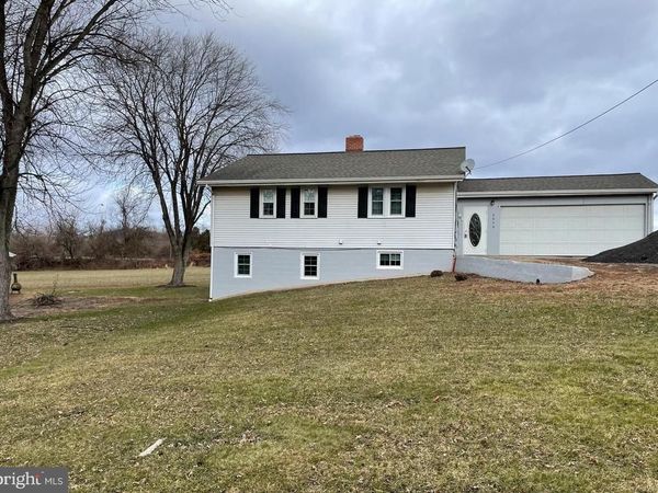 4030 BEAGLE ROAD, ELIZABETHTOWN, PA 17022
