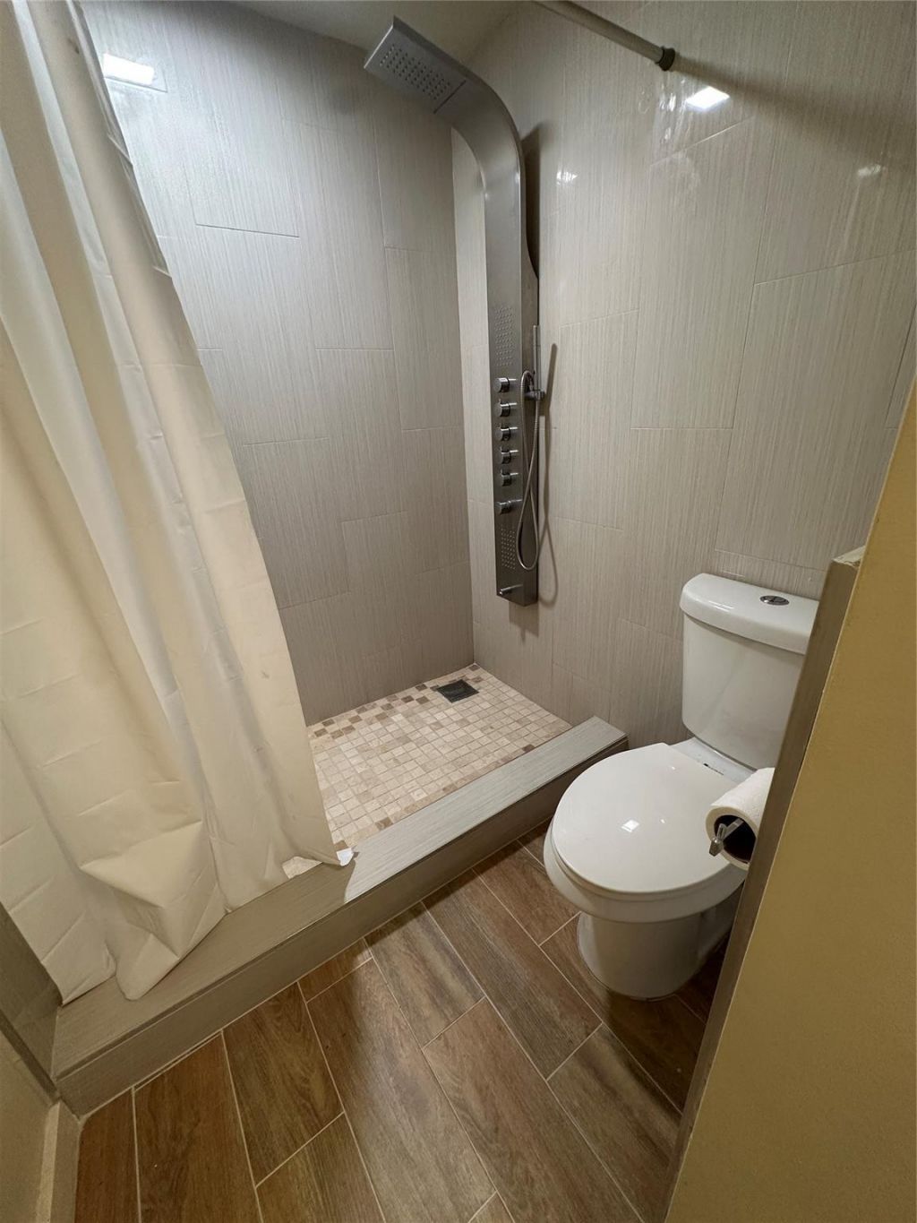 1101 NW 7th Avenue, Fort Lauderdale, FL 33311 Photo