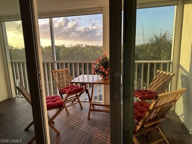 3 Bluebill Ave, Unit 405, Naples, FL 34108 Photo