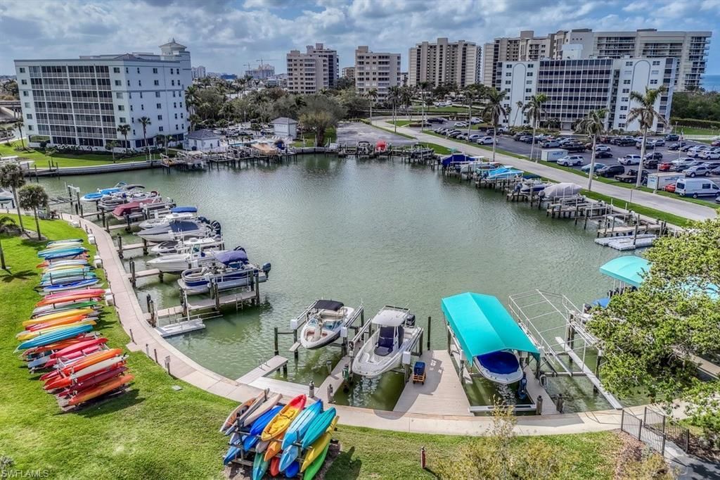 3 Bluebill Ave, Unit 405, Naples, FL 34108 Photo