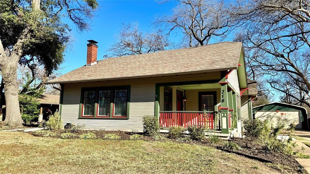 218 Elm Drive, Terrell, TX 75160 Main Photo