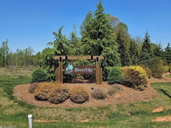 2527 Rivers Edge Road, Summerfield, NC 27358