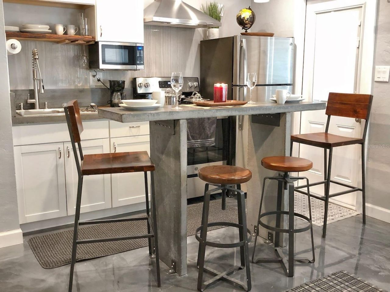 1235 22nd Avenue S, Unit A, Saint Petersburg, FL 33705 Photo