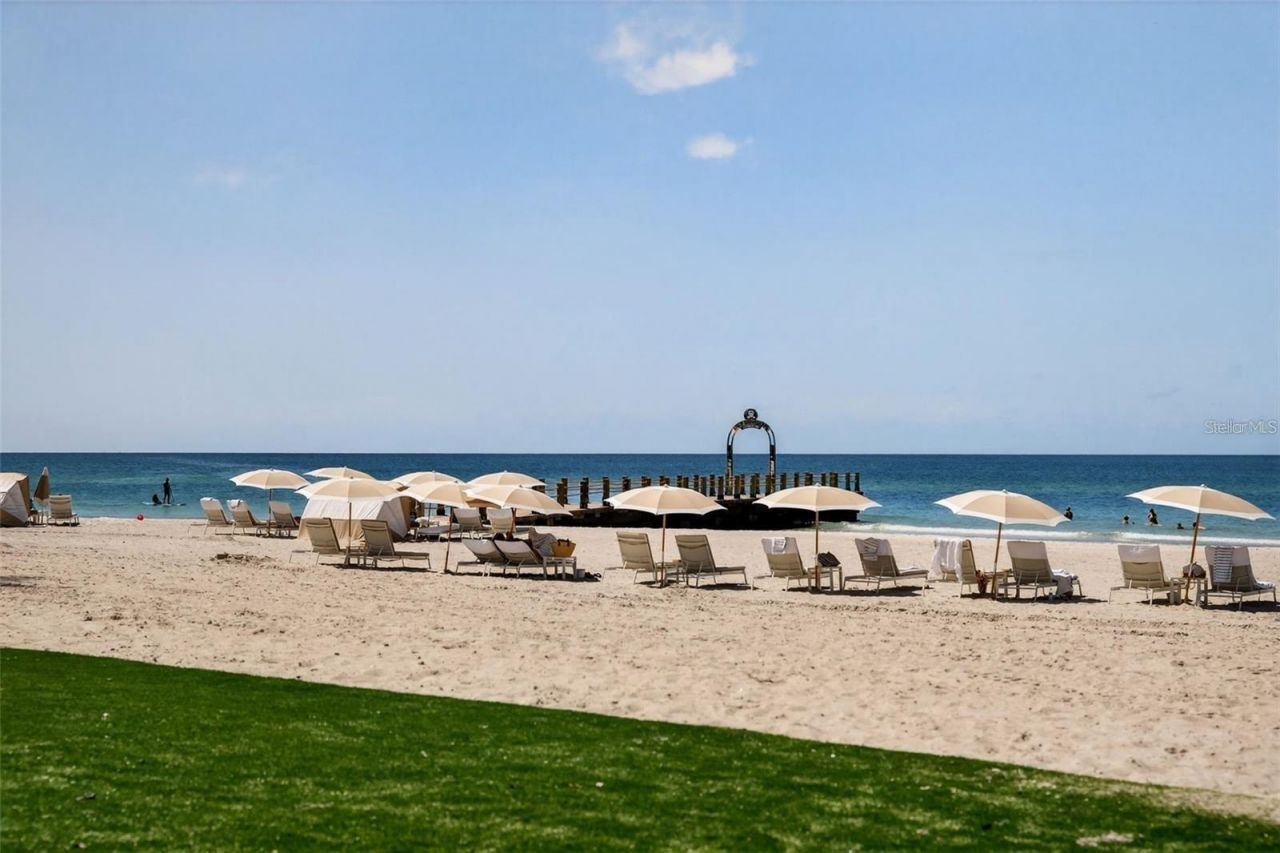 1591 Gulf Of Mexico Drive, Unit 410, Longboat Key, FL 34228 Photo