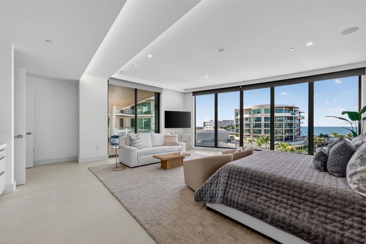 1591 Gulf Of Mexico Drive, Unit 410, Longboat Key, FL 34228 Photo