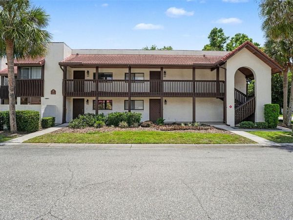 6203 COUNTRY CLUB DRIVE, Unit F-23, LAKE WALES, FL 33898