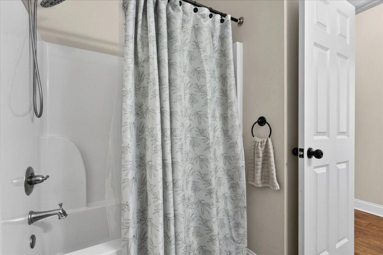 124 Lodestone Court Photo 13