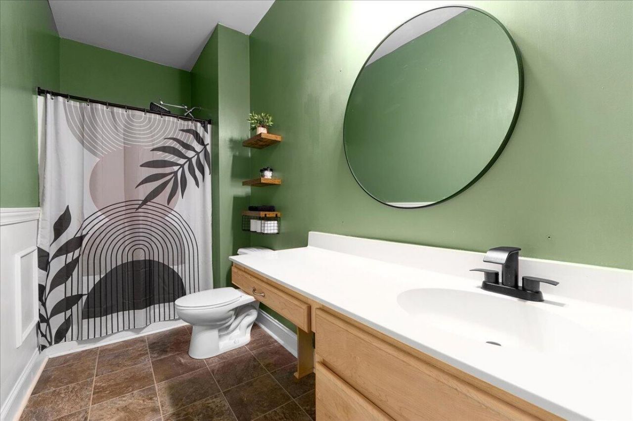 124 Lodestone Court Photo 20