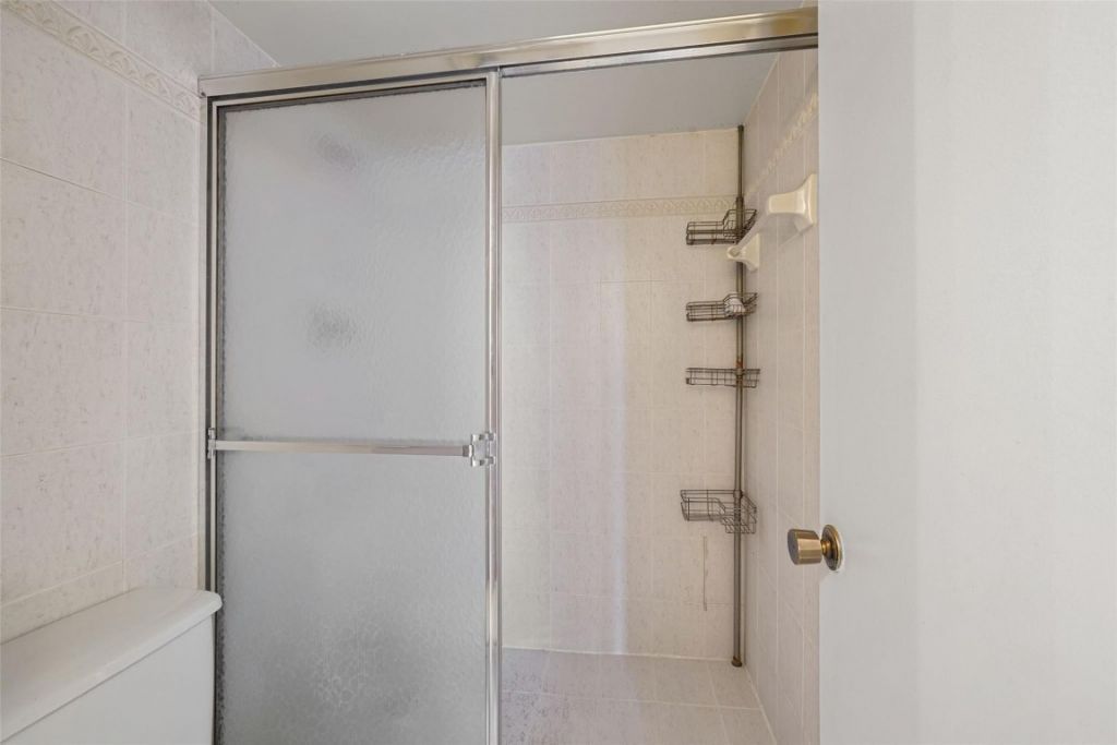 1300 Saint Charles Place, Unit 507, Pembroke Pines, FL 33026 Photo