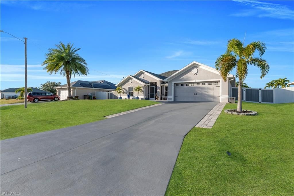 1021 NE 32nd St, Cape Coral, FL 33909 Photo