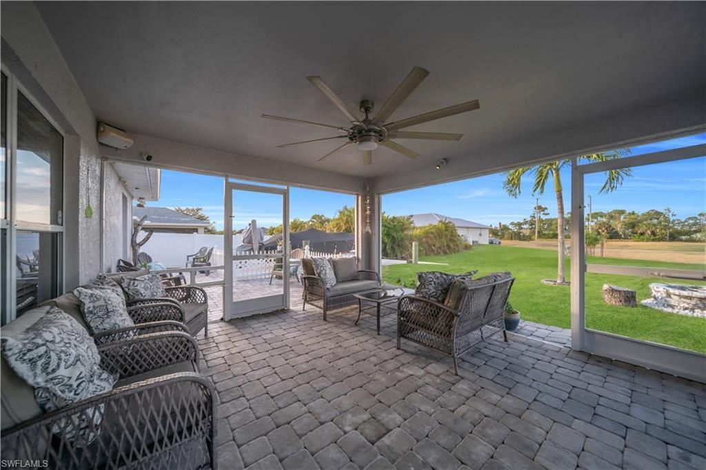 1021 NE 32nd St, Cape Coral, FL 33909 Photo