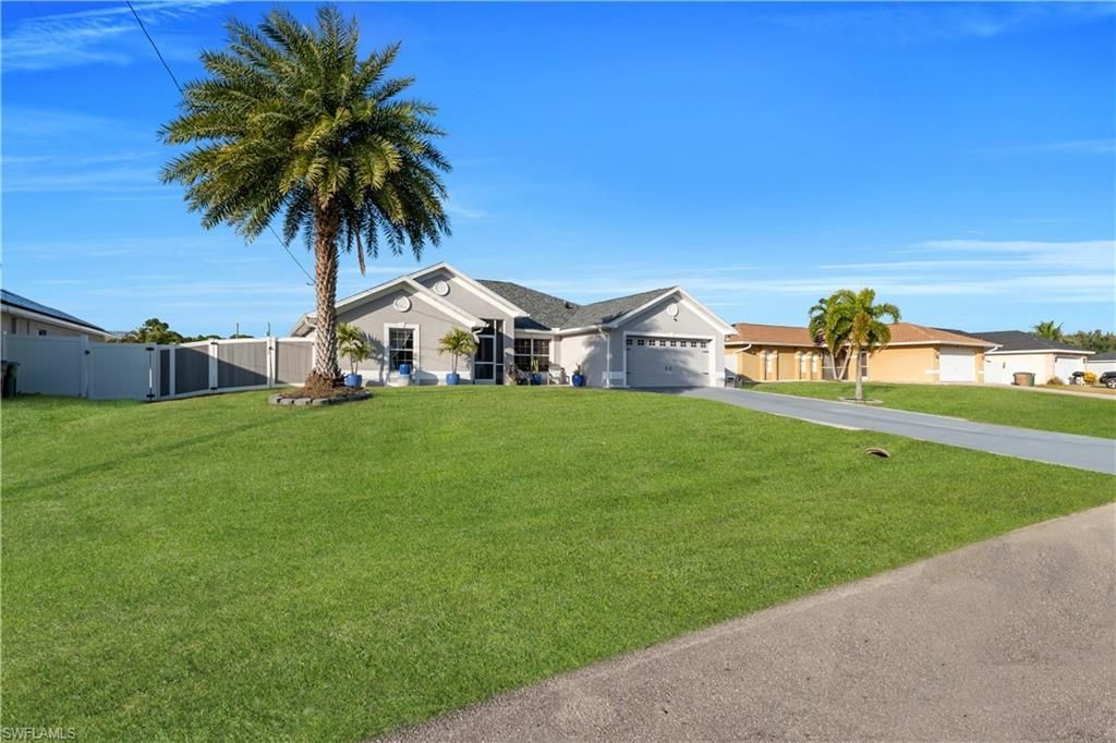 1021 NE 32nd St, Cape Coral, FL 33909 Photo