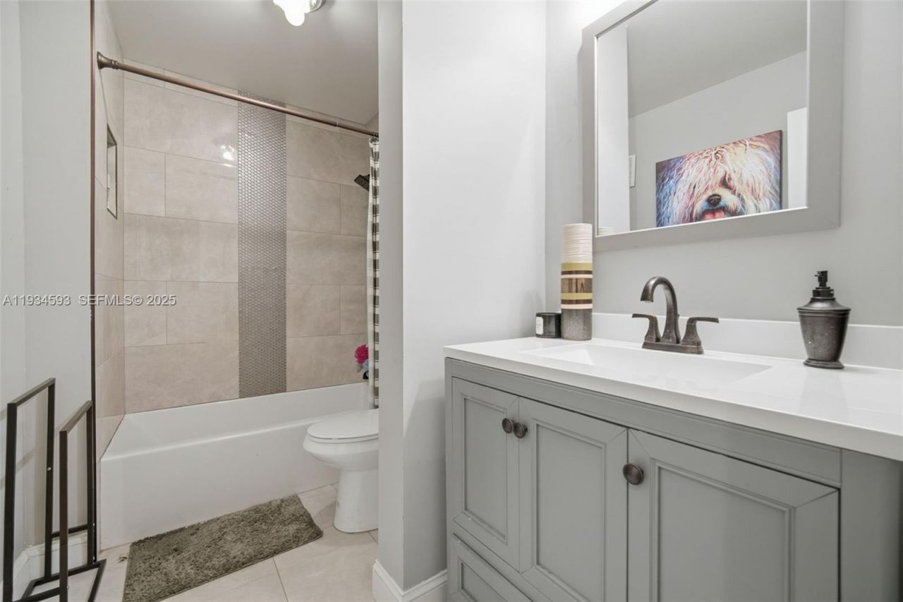 2647 NW 99th Ave , Coral Springs, FL 33065 Photo