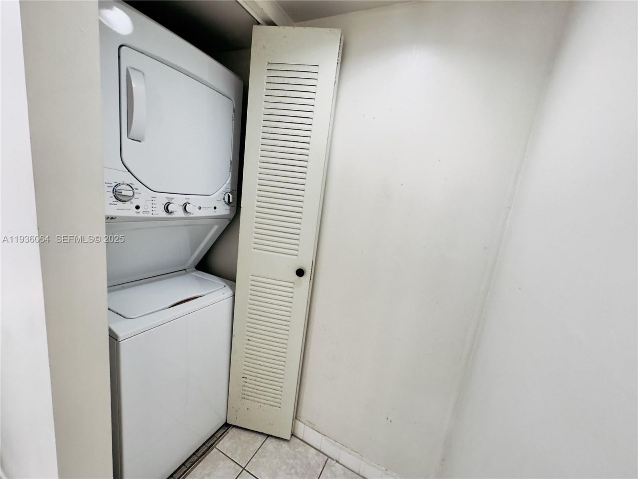 13000 SW 15th Ct, Unit 207U, Pembroke Pines, FL 33027 Photo